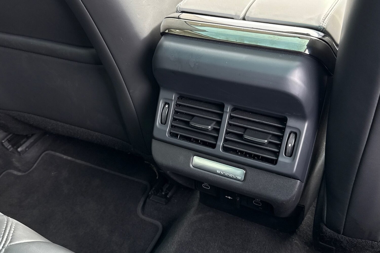 Used Land Rover Range Rover Evoque 2025 for sale - 76102173: Photo 18