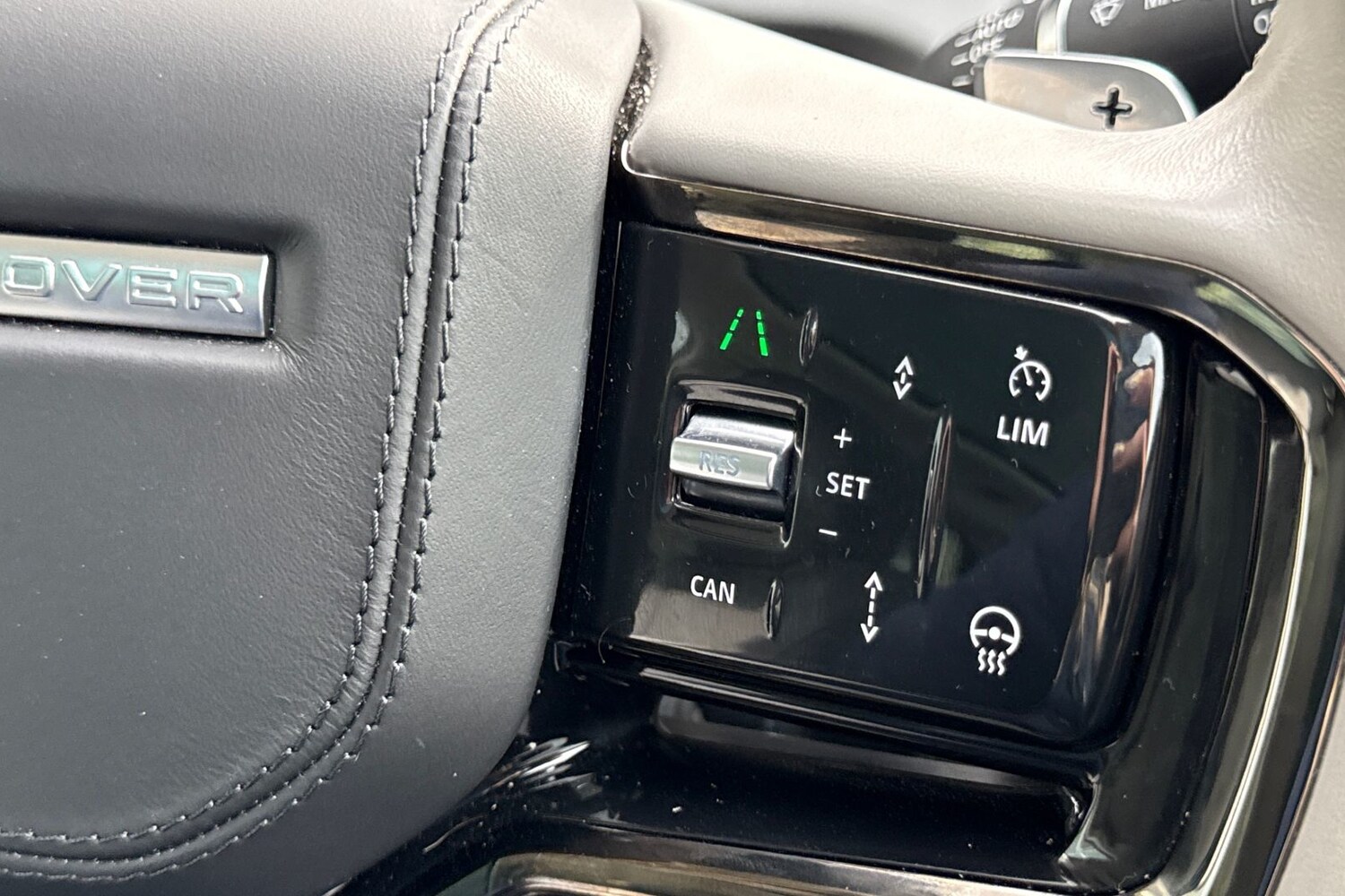Used Land Rover Range Rover Evoque 2025 for sale - 76102173: Photo 36
