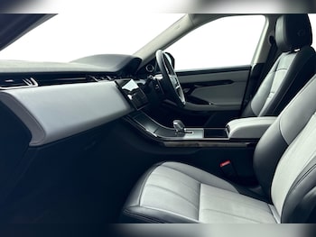 Used Land Rover Range Rover Evoque 2025 for sale - 76102173: Photo 3