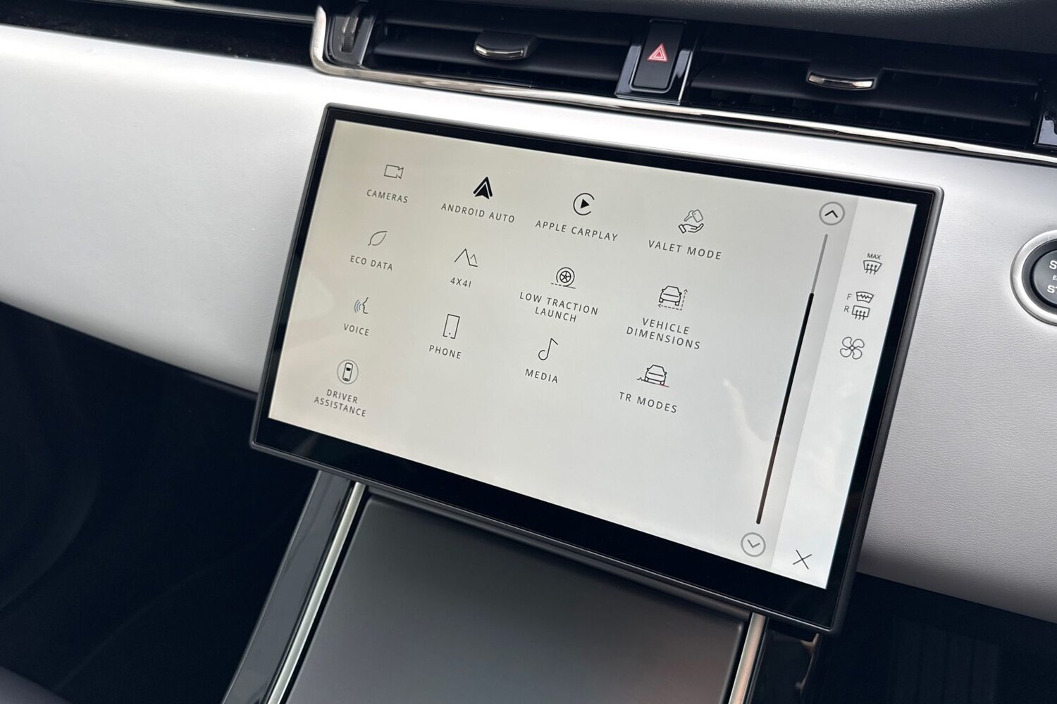 Used Land Rover Range Rover Evoque 2025 for sale - 76102173: Photo 40