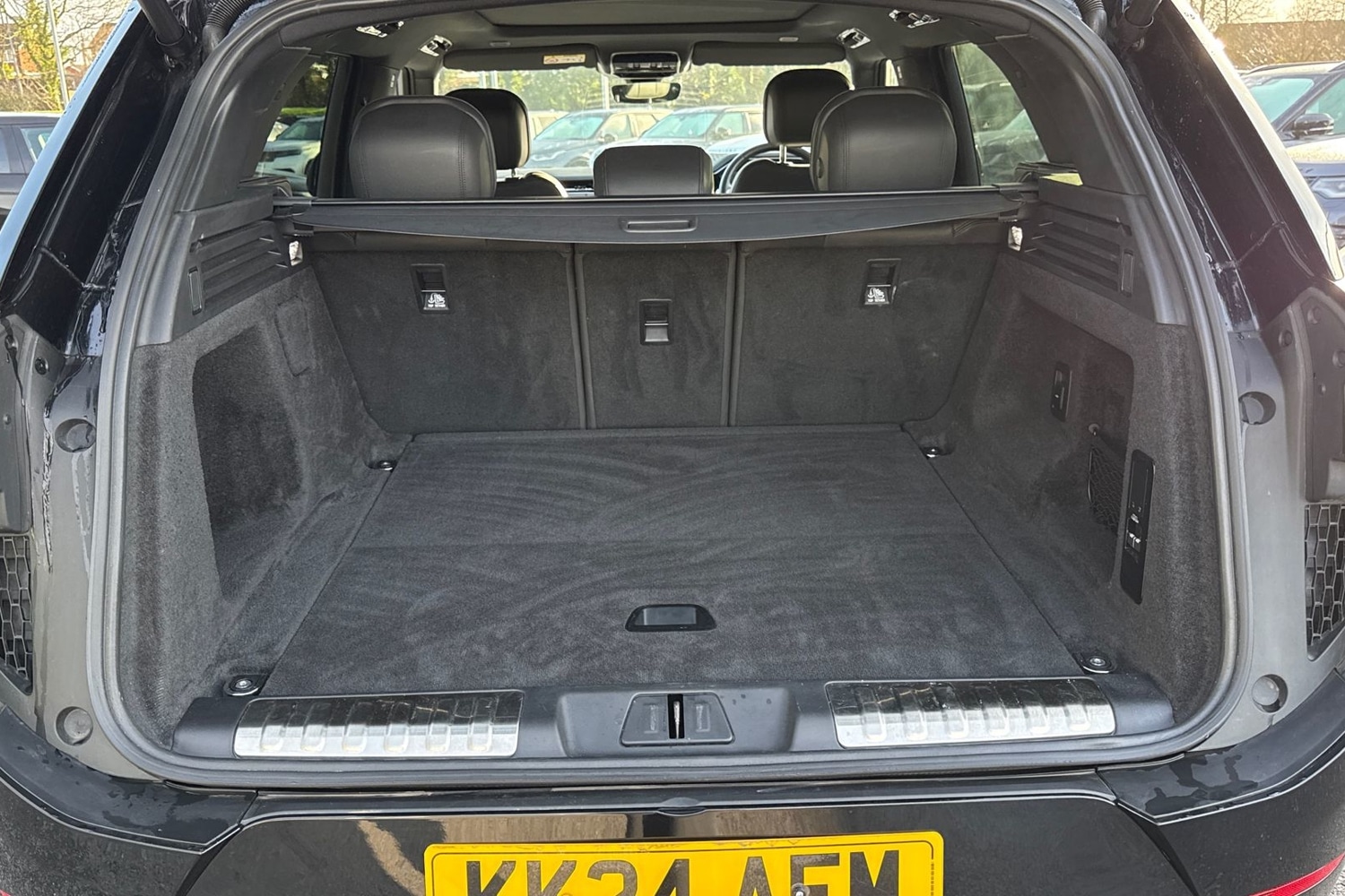 Used Land Rover Range Rover Sport 2024 for sale - 76909477: Photo 11