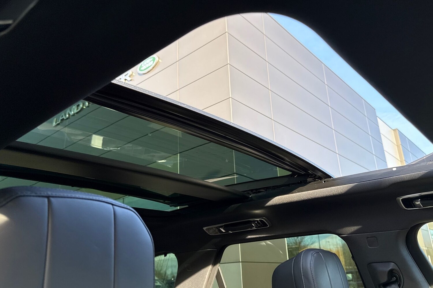 Used Land Rover Range Rover Sport 2024 for sale - 76909477: Photo 32