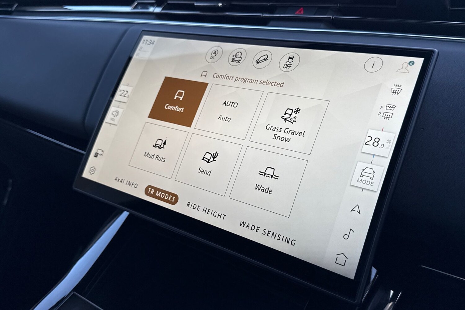 Used Land Rover Range Rover Sport 2024 for sale - 76909477: Photo 38