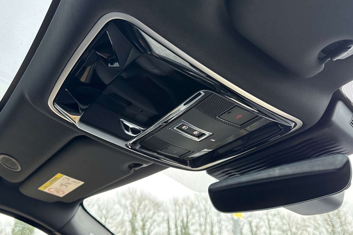 Used Land Rover Range Rover Velar 2024 for sale - 77287134: Photo 24