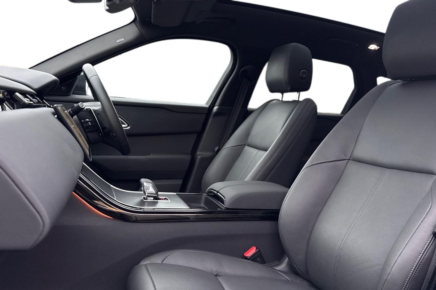 Used Land Rover Range Rover Velar 2024 for sale - 77287134: Photo 3