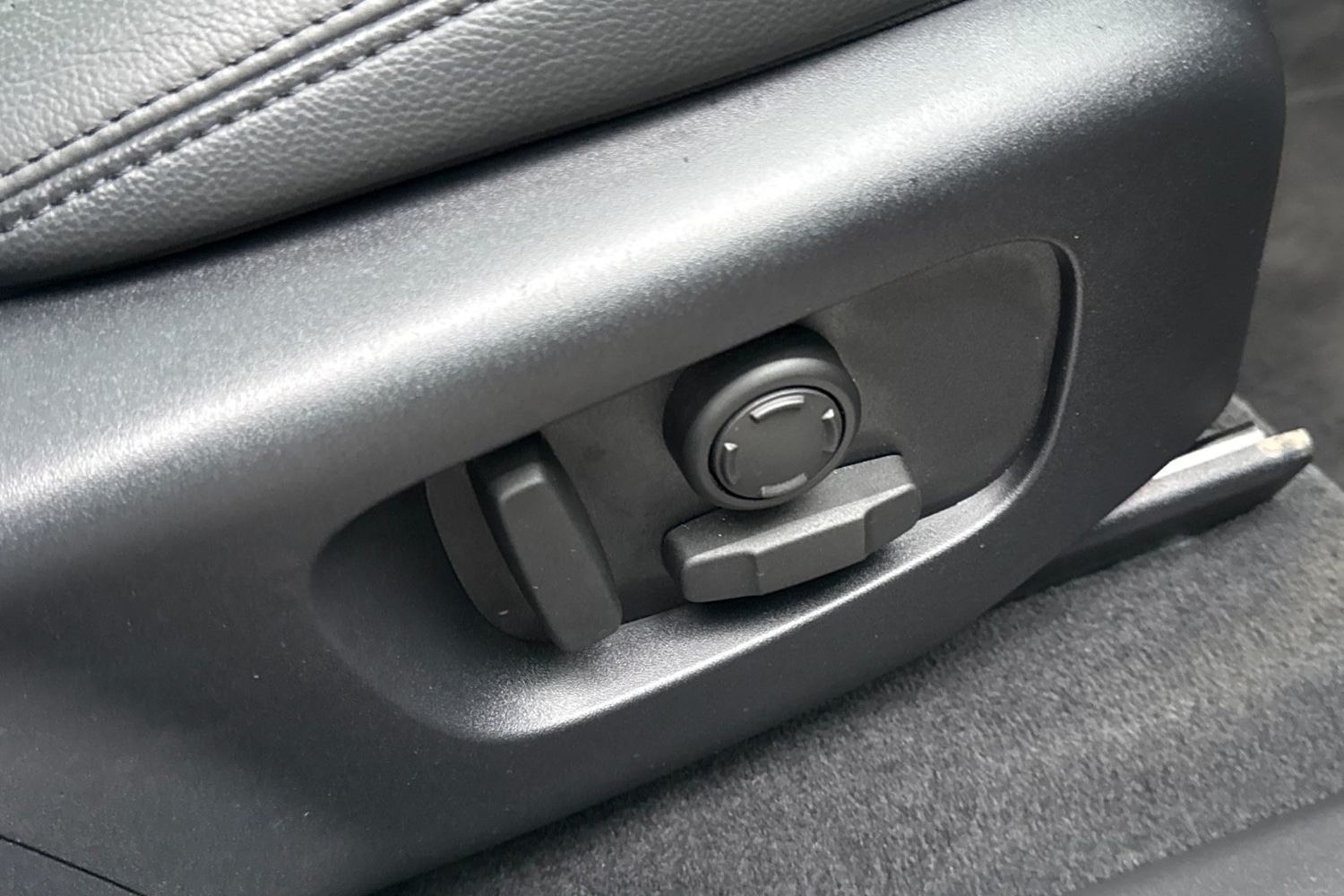 Used Land Rover Range Rover Velar 2024 for sale - 77287134: Photo 35