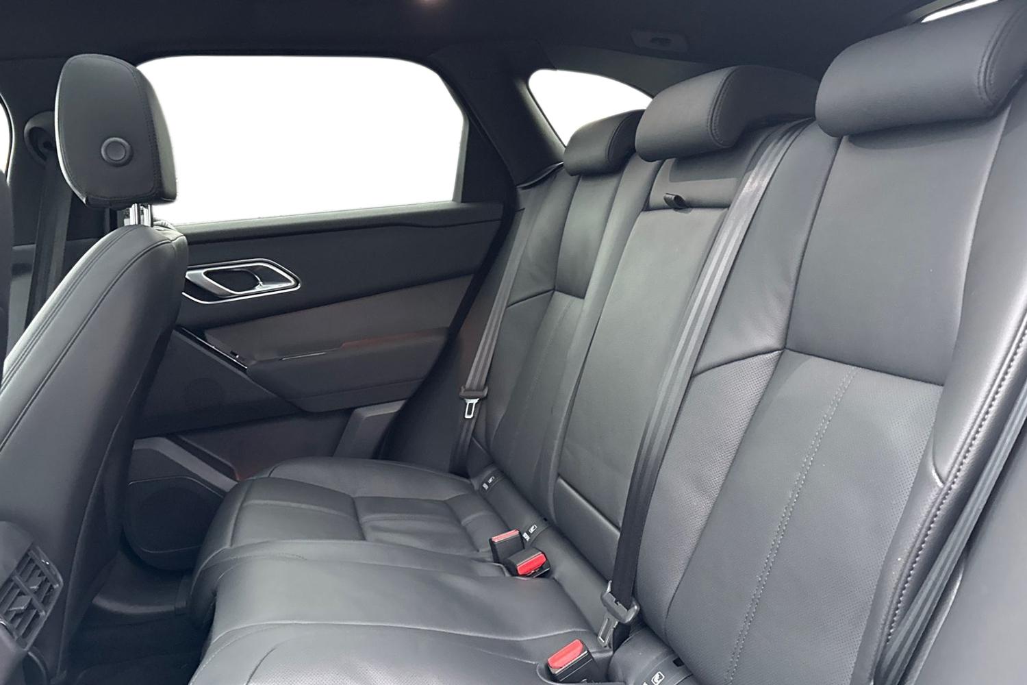 Used Land Rover Range Rover Velar 2024 for sale - 77287134: Photo 4