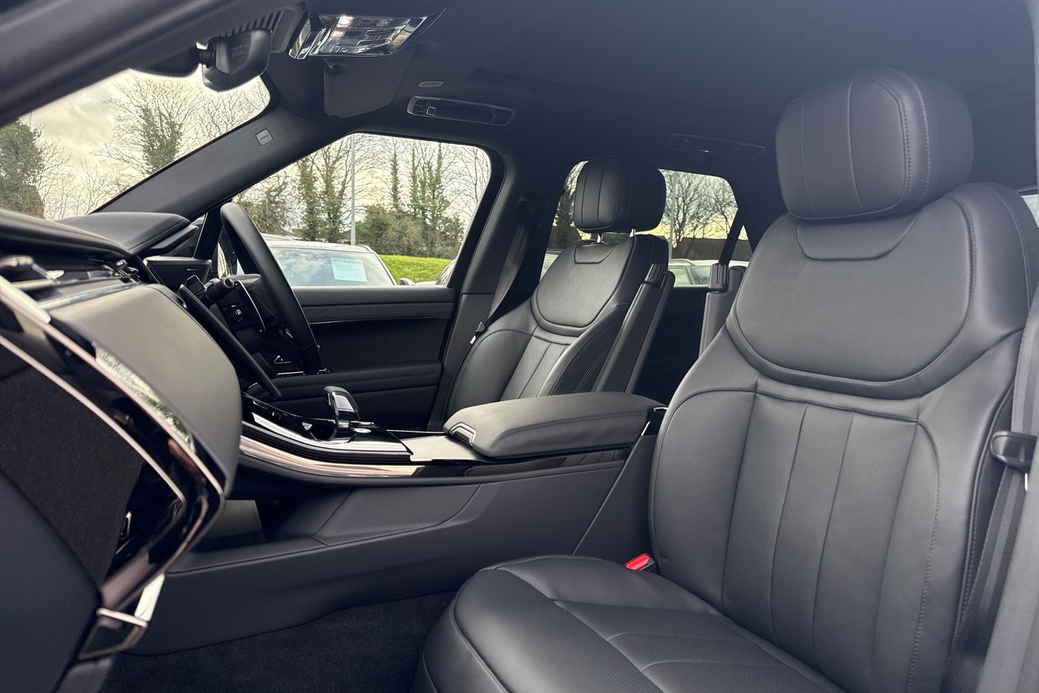 Used Land Rover Range Rover Sport 2026 for sale - 77187316: Photo 11