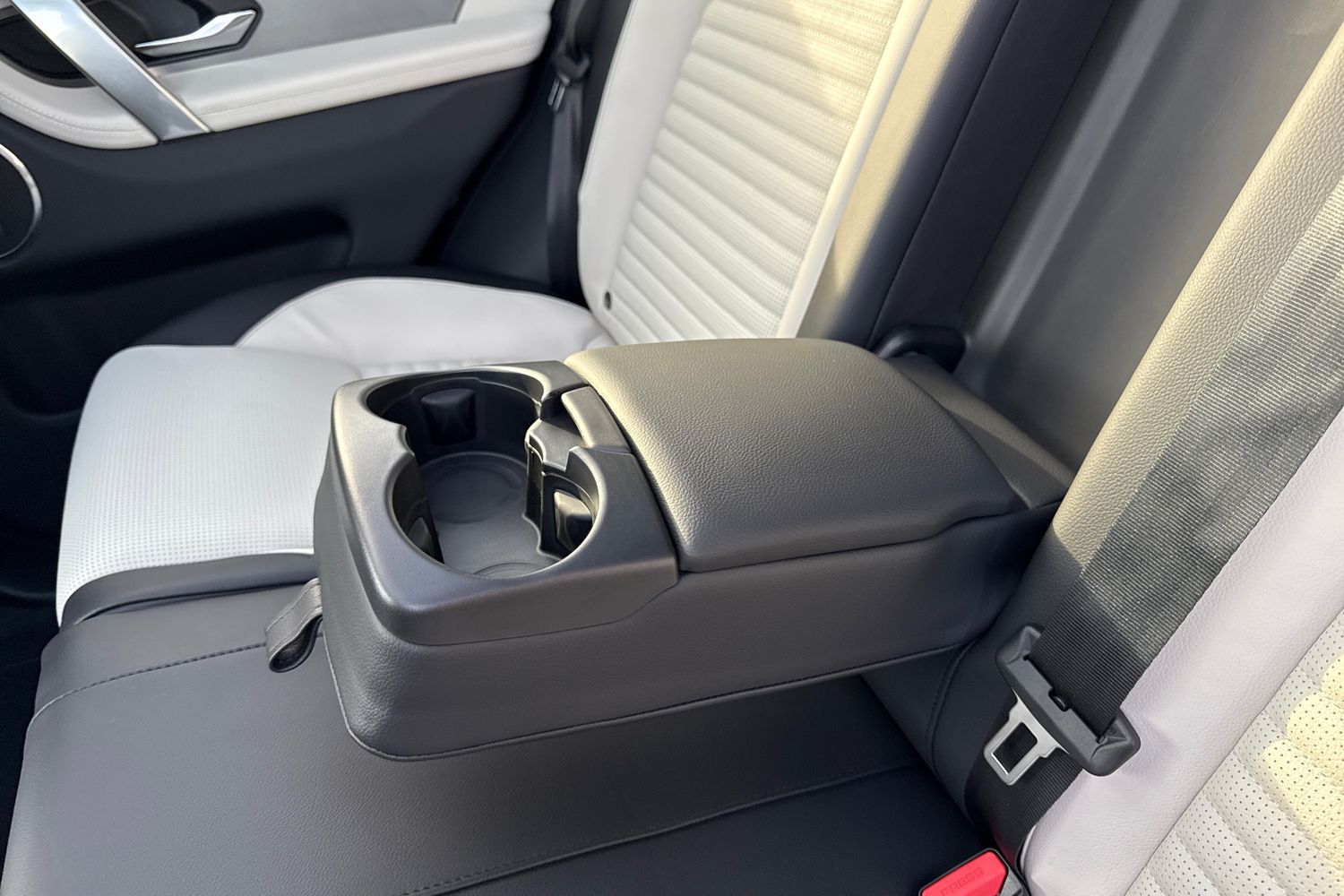 Used Land Rover Discovery Sport 2026 for sale - 76558176: Photo 26