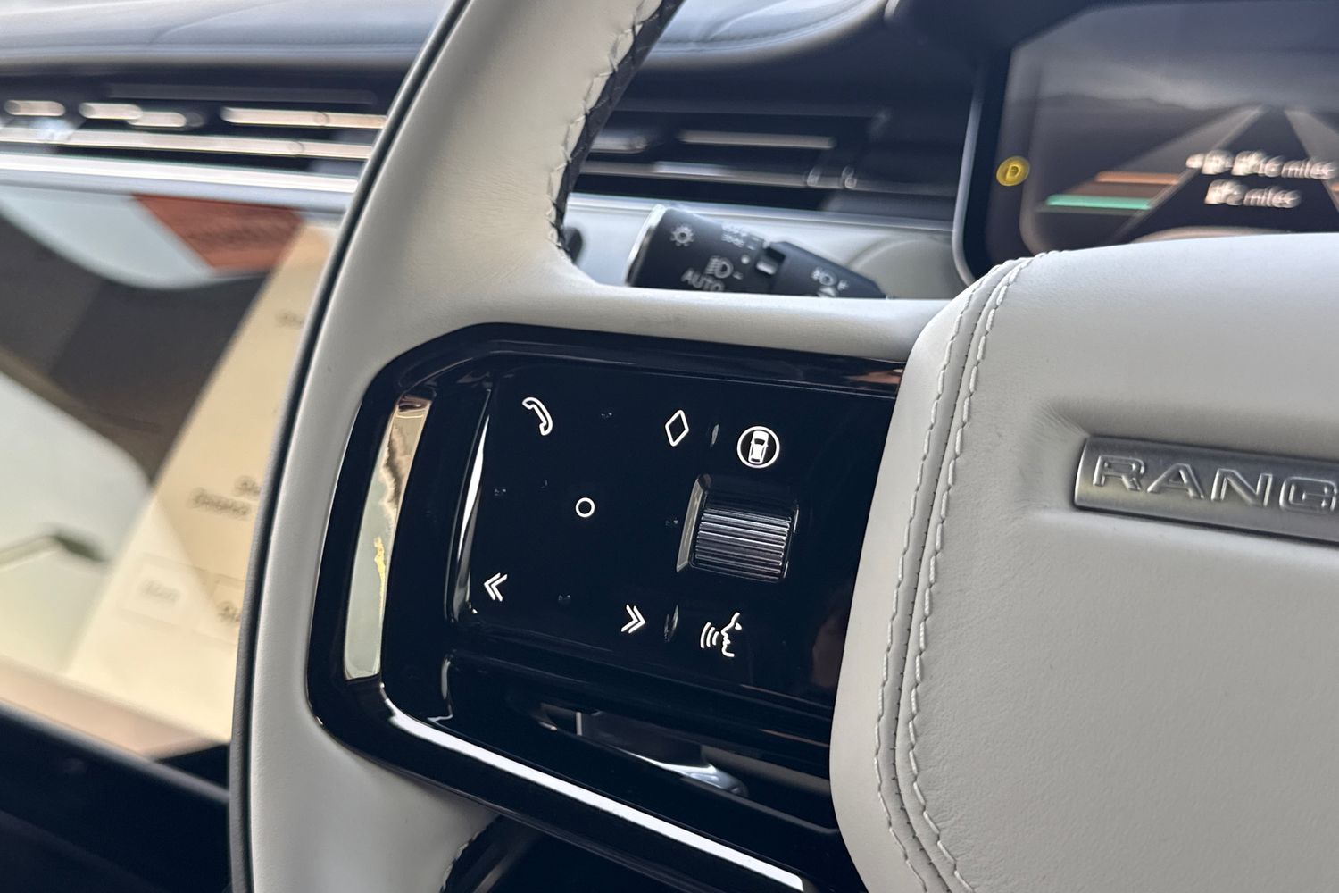 Used Land Rover Range Rover Sport 2025 for sale - 76416628: Photo 17