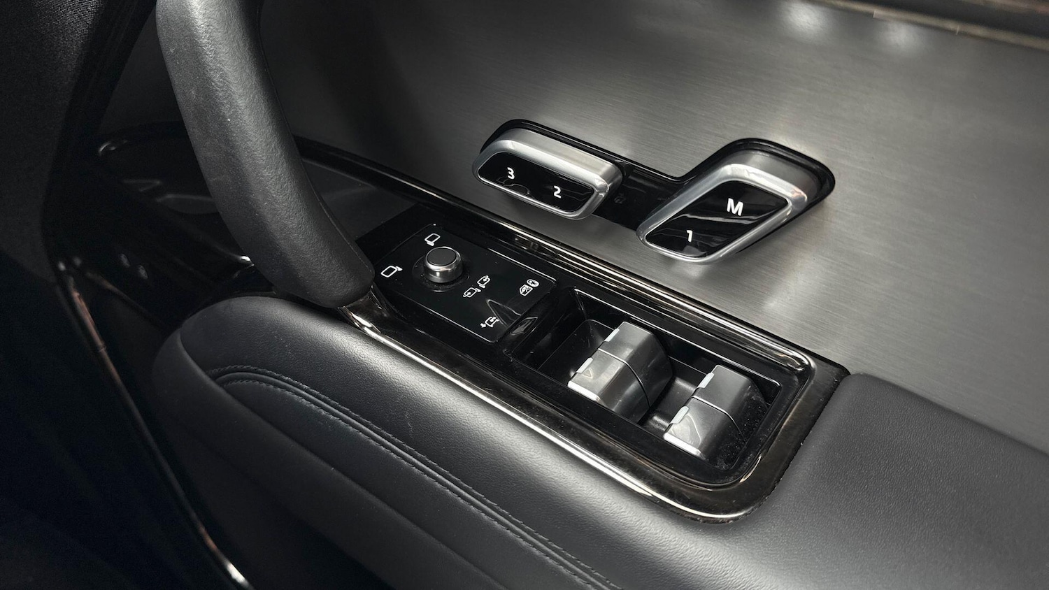 Used Land Rover Range Rover Sport 2025 for sale - 77302959: Photo 14