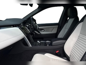 Used Land Rover Discovery Sport 2024 for sale - 79297593: Photo