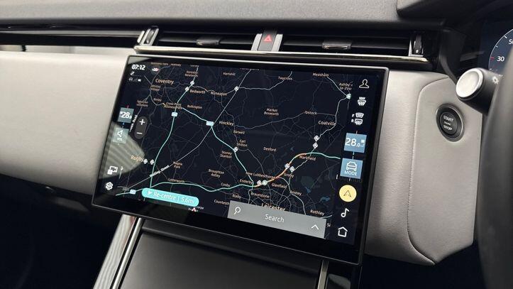 Used Land Rover Range Rover Velar 2024 for sale - 77620513: Photo 11