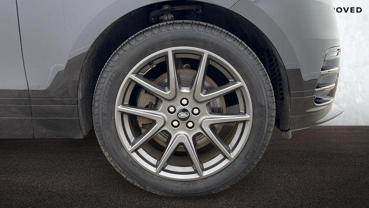 Used Land Rover Range Rover Velar 2024 for sale - 77620513: Photo 8