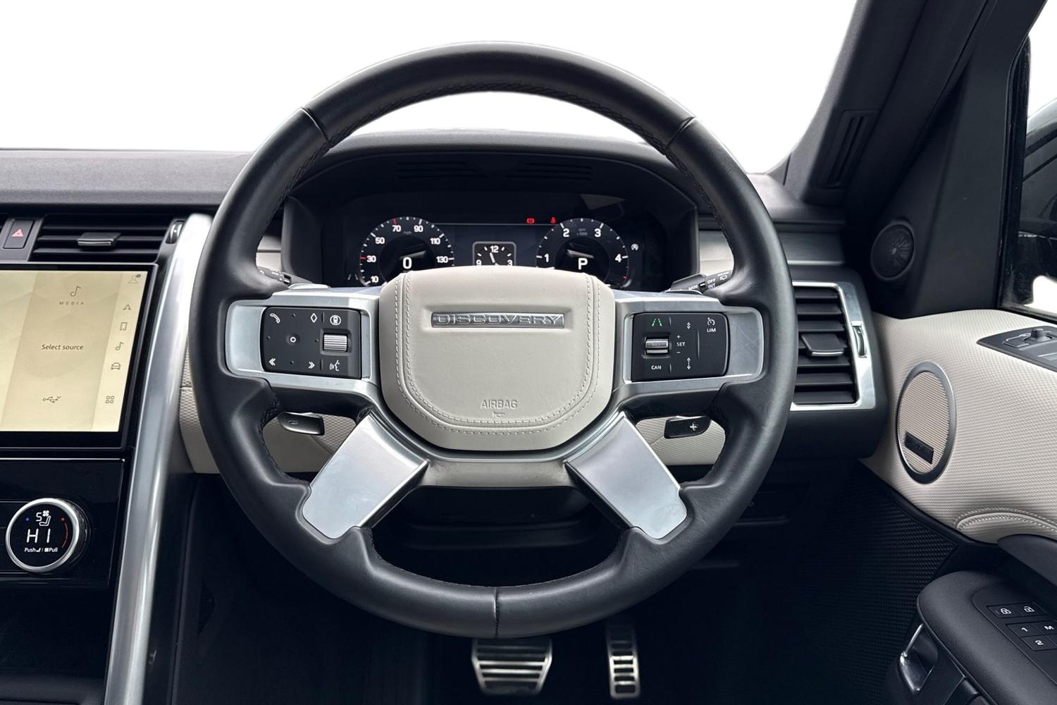 Used Land Rover Discovery 2024 for sale - 76805366: Photo 16