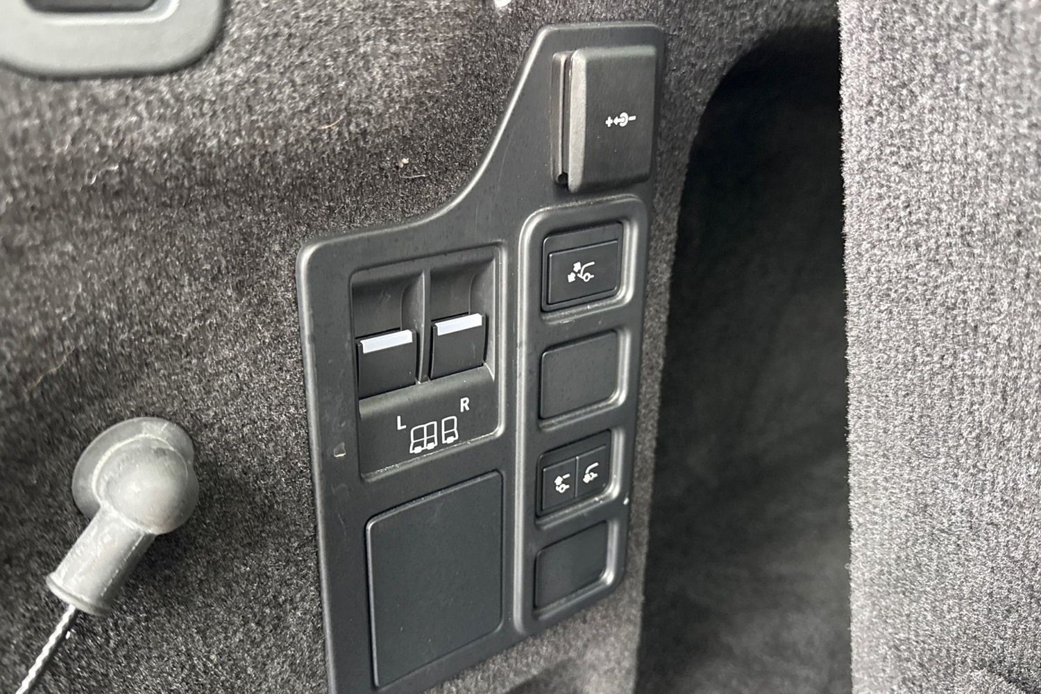 Used Land Rover Discovery 2024 for sale - 76805366: Photo 28