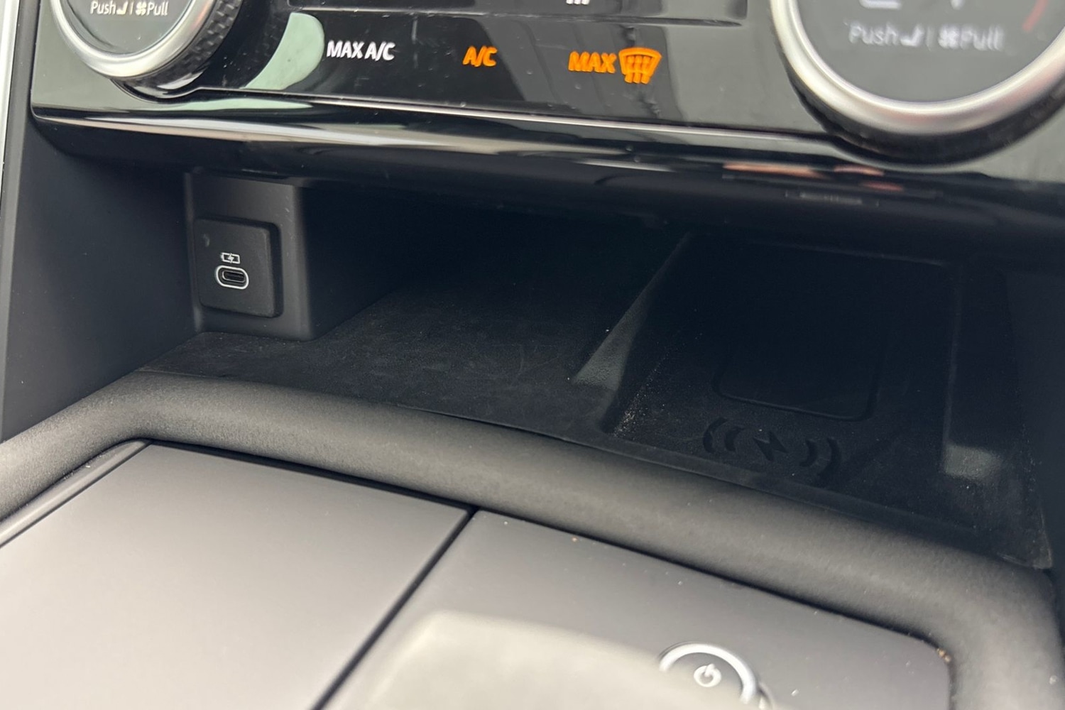 Used Land Rover Discovery 2024 for sale - 76805366: Photo 42