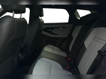 Used Land Rover Range Rover Evoque 2025 for sale - 79184873: Photo