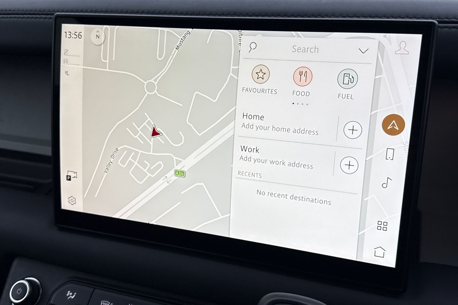 Used Land Rover Defender 2023 for sale - 76896079: Photo 11