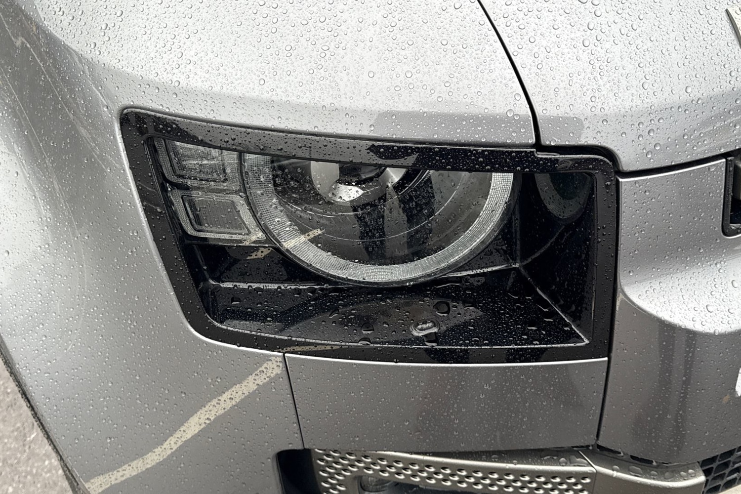 Used Land Rover Defender 2023 for sale - 76896079: Photo 17