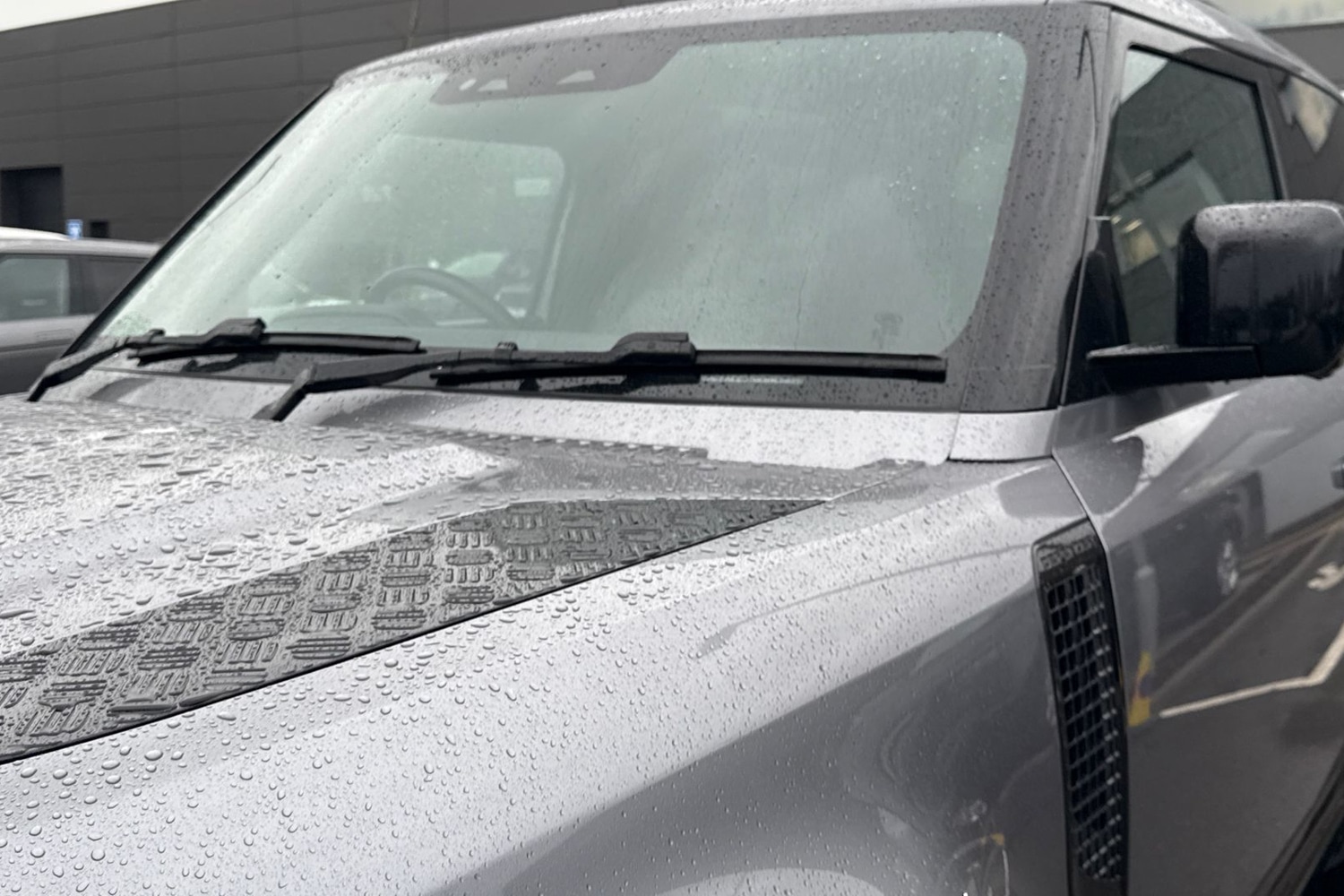 Used Land Rover Defender 2023 for sale - 76896079: Photo 20