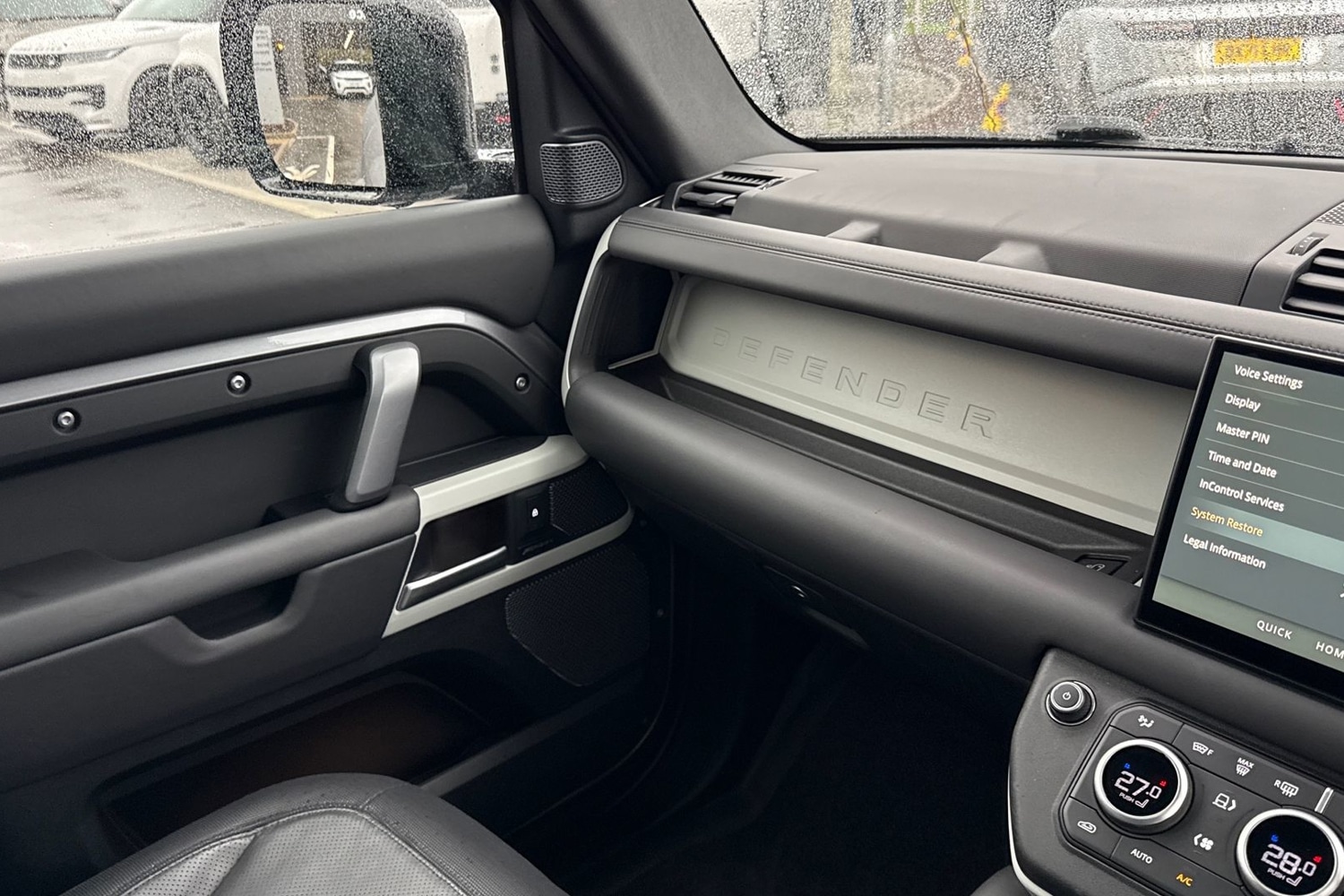 Used Land Rover Defender 2023 for sale - 76896079: Photo 44