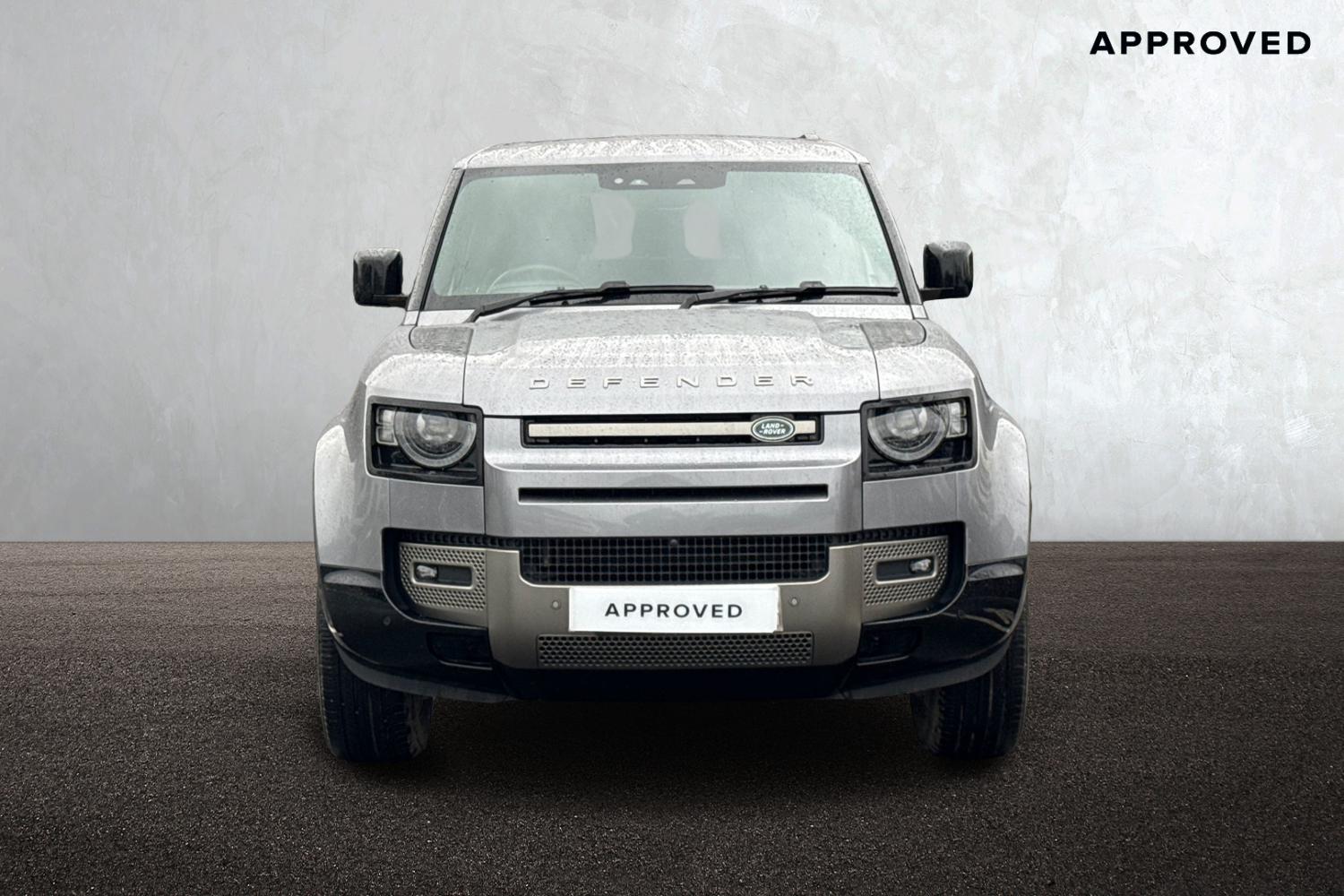 Used Land Rover Defender 2023 for sale - 76896079: Photo 7