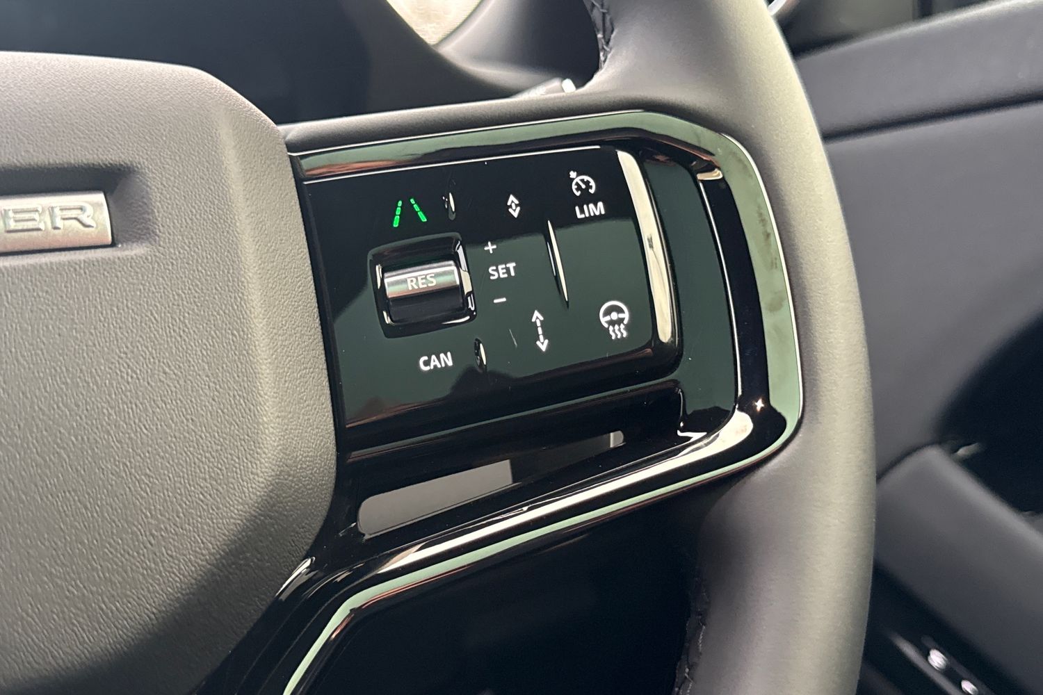 Used Land Rover Range Rover Evoque 2025 for sale - 76274738: Photo 18