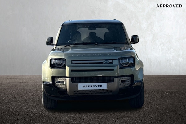 Used Land Rover Defender 110 2025 for sale - 76220246: Photo 7
