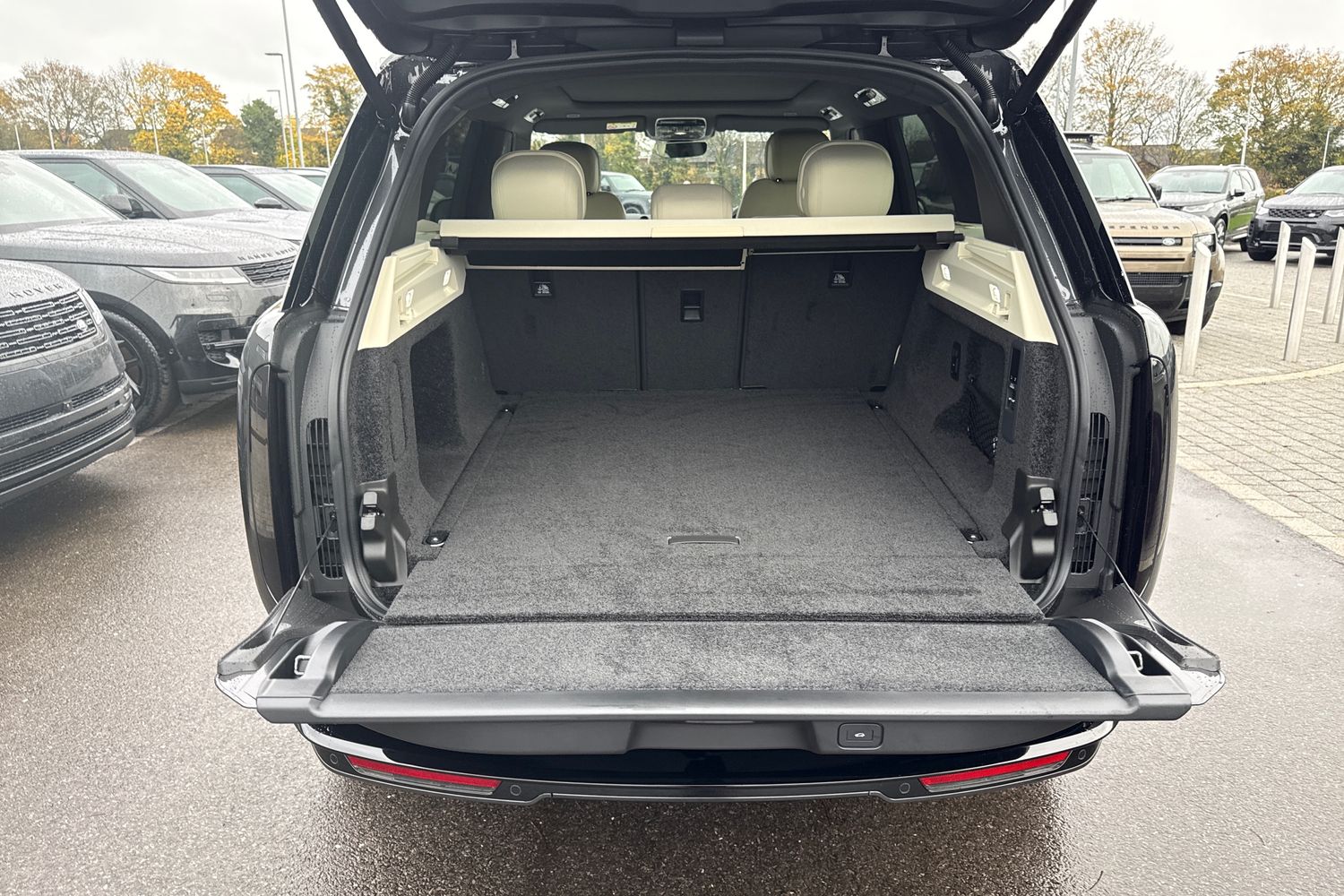 Used Land Rover Range Rover 2025 for sale - 76416587: Photo 22