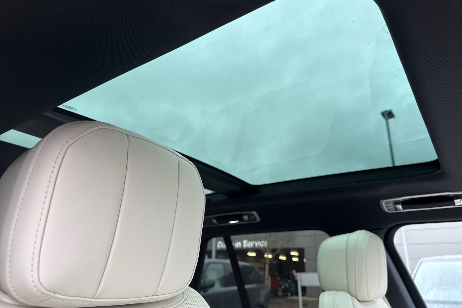 Used Land Rover Range Rover 2025 for sale - 76416587: Photo 32