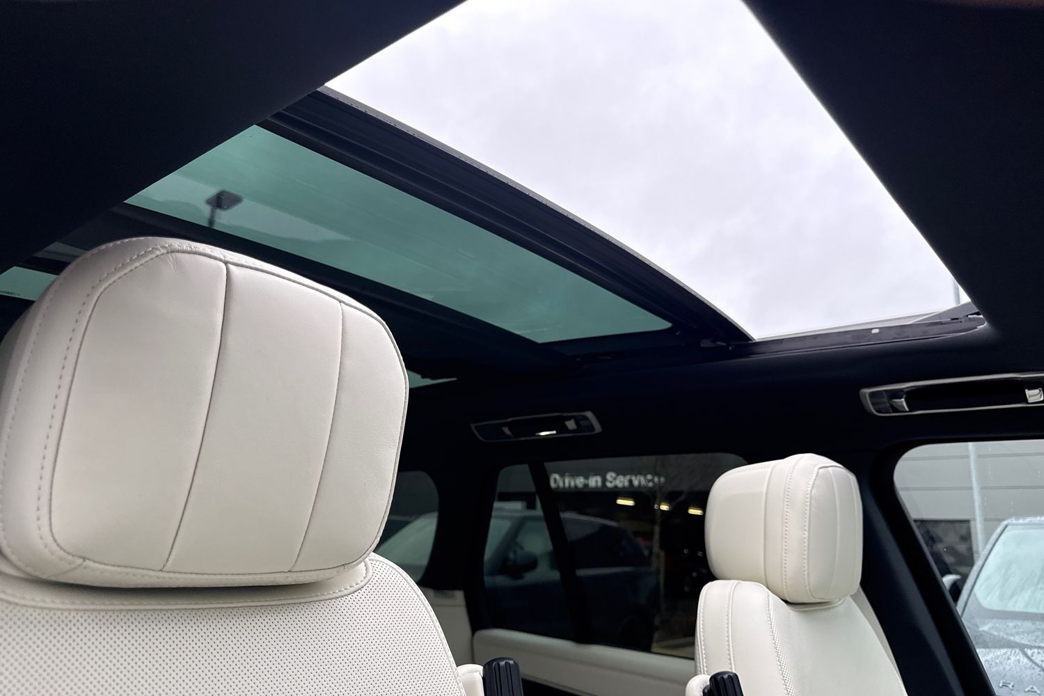 Used Land Rover Range Rover 2025 for sale - 76416587: Photo 33