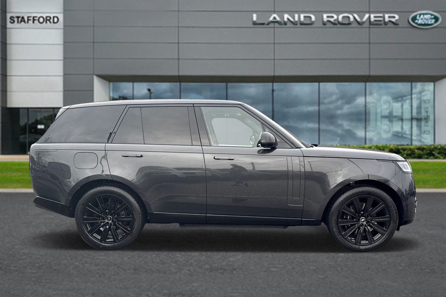 Used Land Rover Range Rover 2025 for sale - 76416587: Photo 5