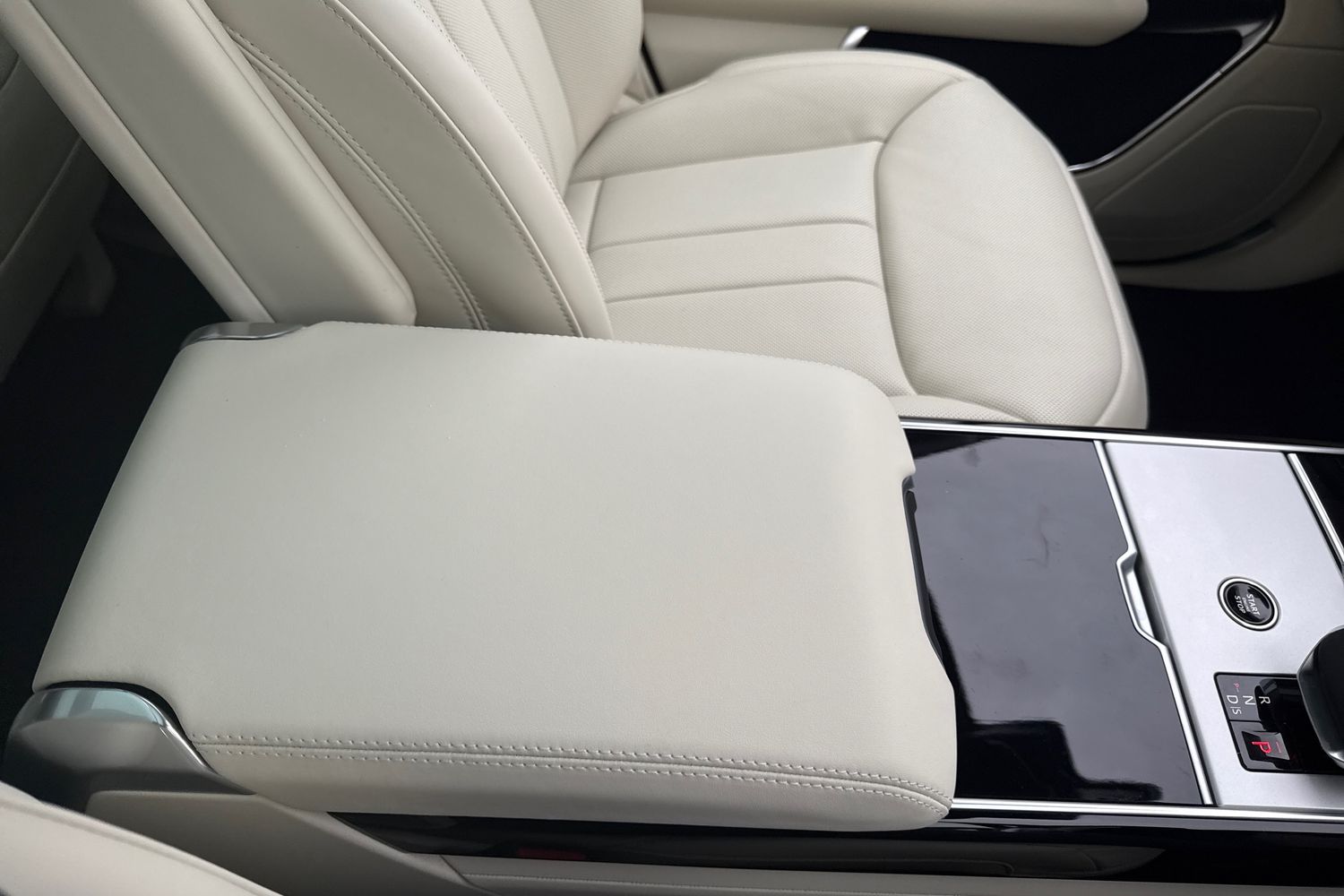 Used Land Rover Range Rover 2025 for sale - 76416587: Photo 50