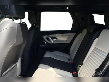 Used Land Rover Discovery Sport 2026 for sale - 79184914: Photo