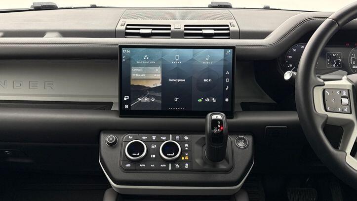 Used Land Rover Defender 2024 for sale - 77275366: Photo 15