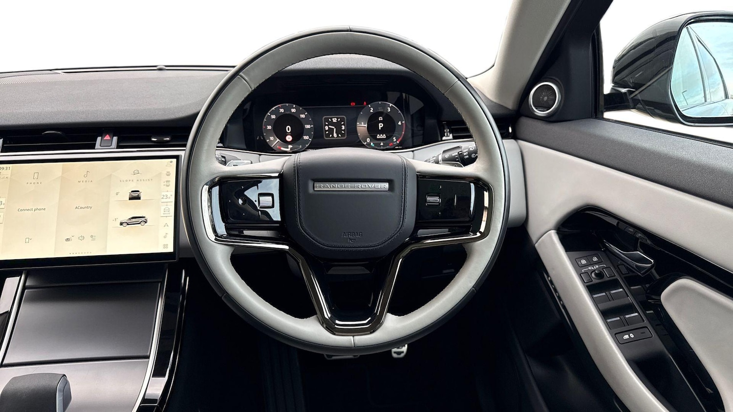 Used Land Rover Range Rover Evoque 2024 for sale - 77919335: Photo 15