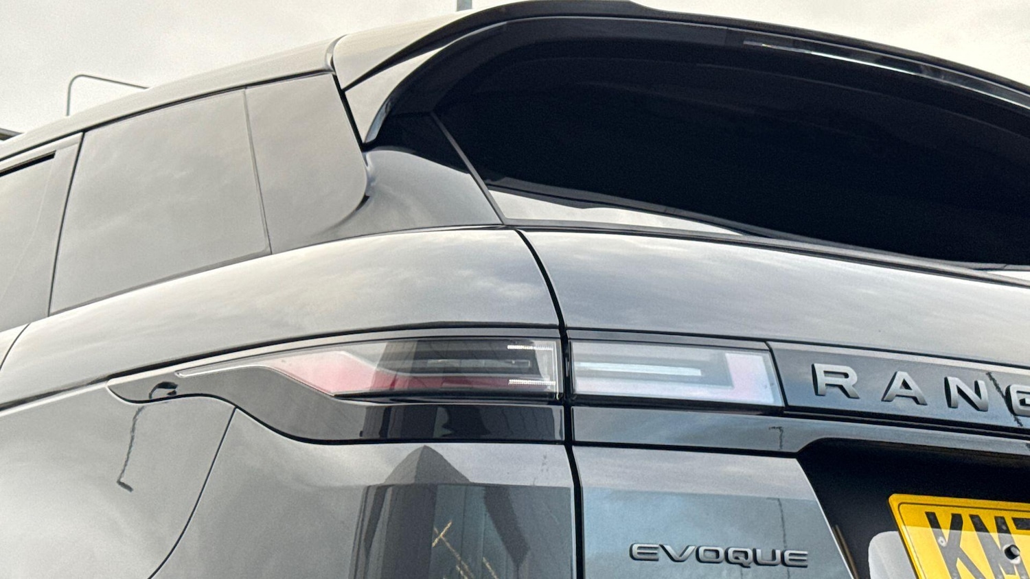 Used Land Rover Range Rover Evoque 2024 for sale - 77919335: Photo 18