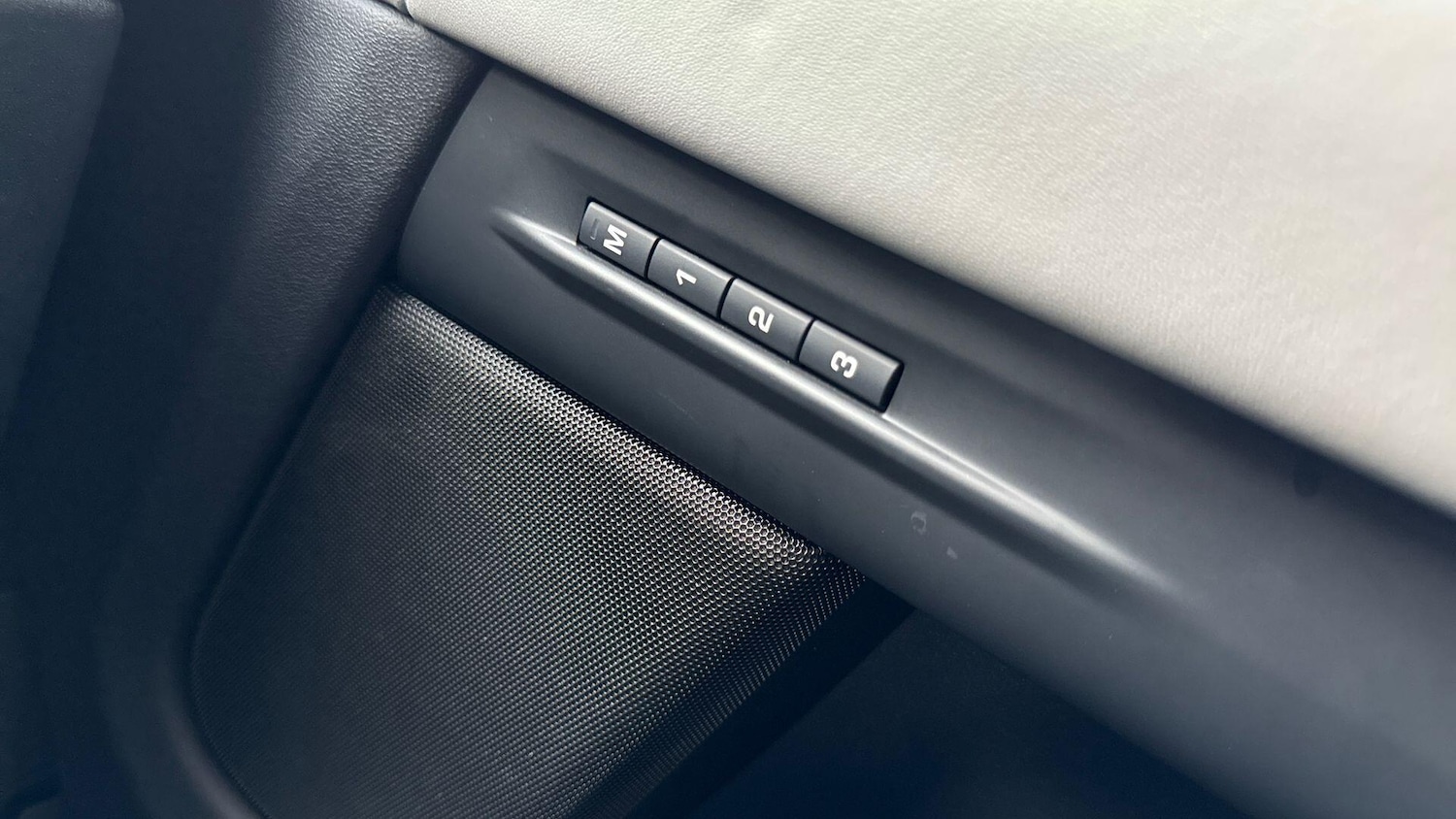 Used Land Rover Range Rover Evoque 2024 for sale - 77919335: Photo 24