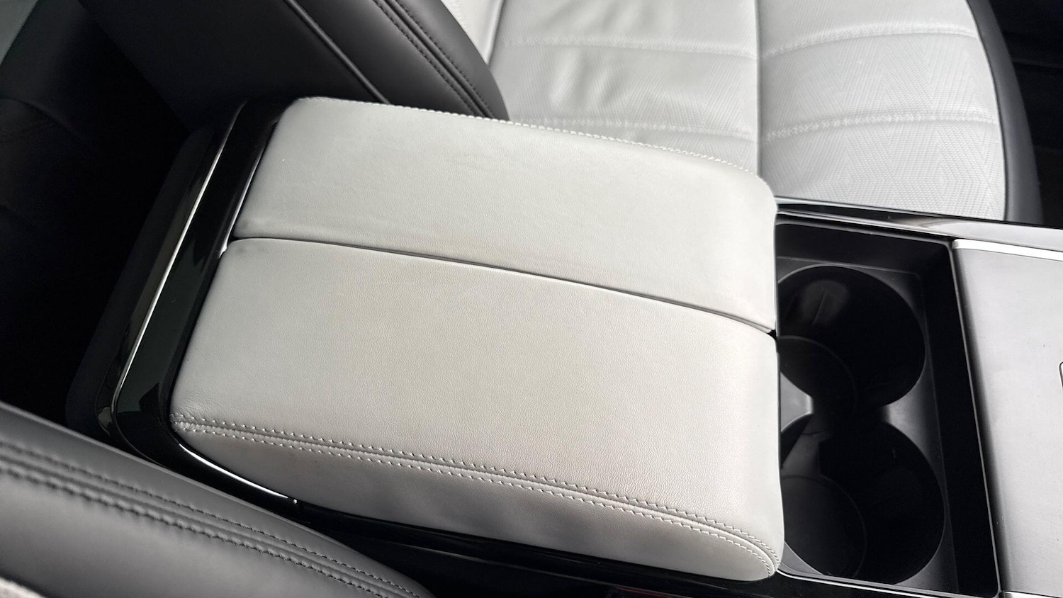 Used Land Rover Range Rover Evoque 2024 for sale - 77919335: Photo 43