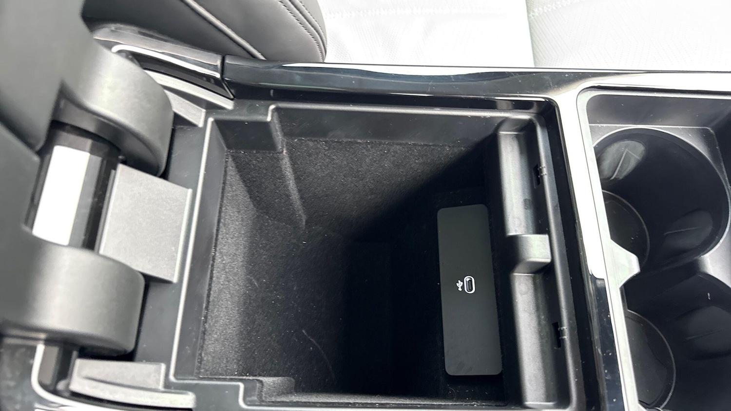 Used Land Rover Range Rover Evoque 2024 for sale - 77919335: Photo 45