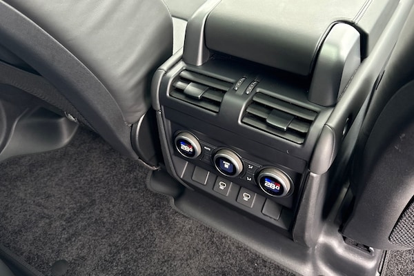 Used Land Rover Defender 110 2024 for sale - 76207057: Photo 19