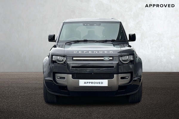 Used Land Rover Defender 110 2024 for sale - 76207057: Photo 8
