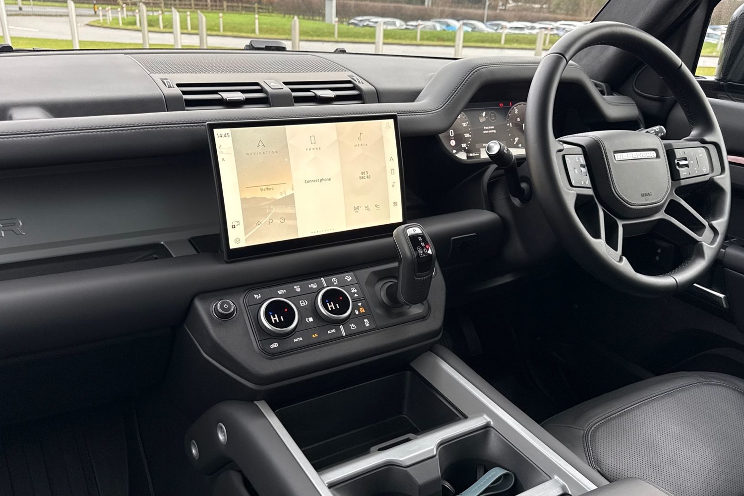 Used Land Rover Defender 130 2025 for sale - 77194830: Photo 40