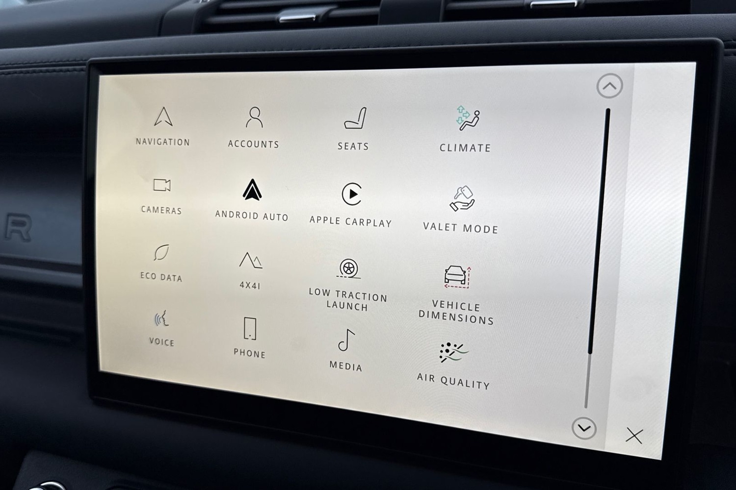 Used Land Rover Defender 130 2025 for sale - 77194830: Photo 45