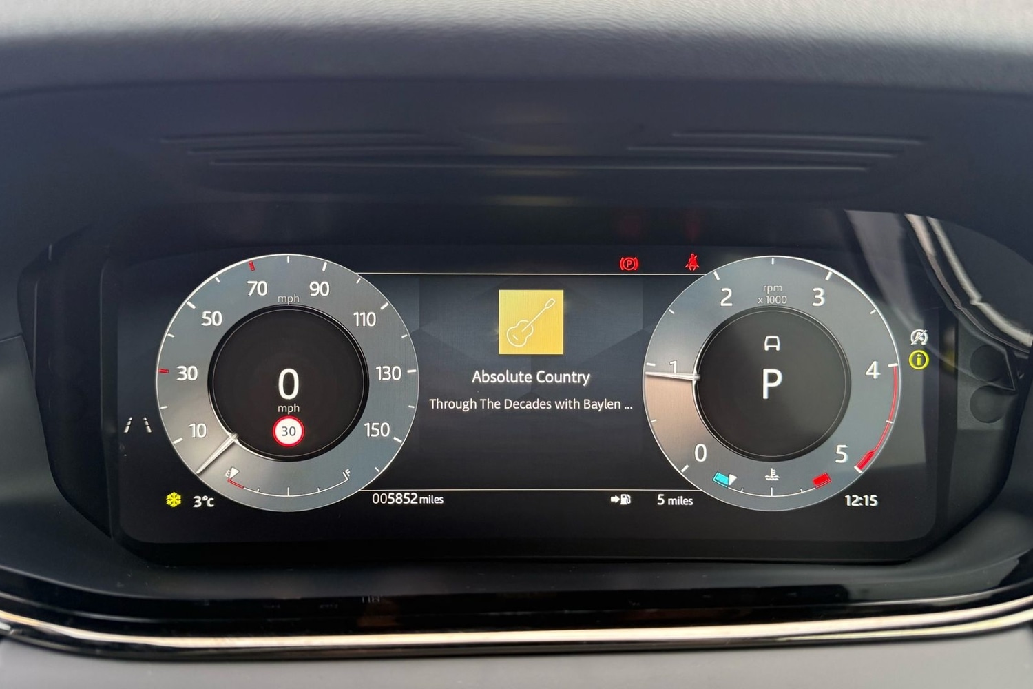 Used Land Rover Range Rover Evoque 2025 for sale - 76844528: Photo 17