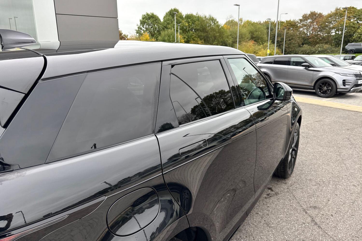 Used Land Rover Range Rover Evoque 2025 for sale - 76274580: Photo 25