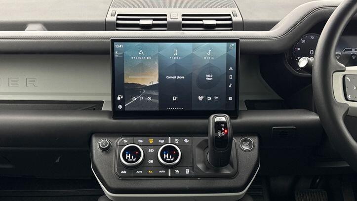 Used Land Rover Defender 90 2023 for sale - 77708648: Photo 15