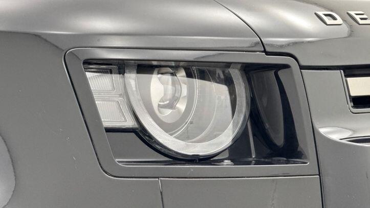 Used Land Rover Defender 90 2023 for sale - 77708648: Photo 17