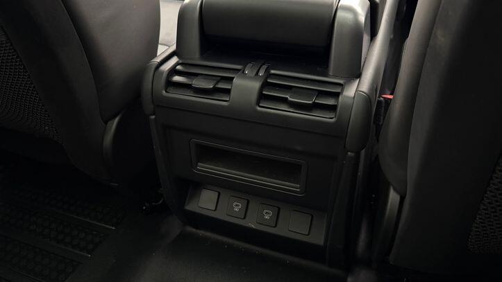 Used Land Rover Defender 90 2023 for sale - 77708648: Photo 18